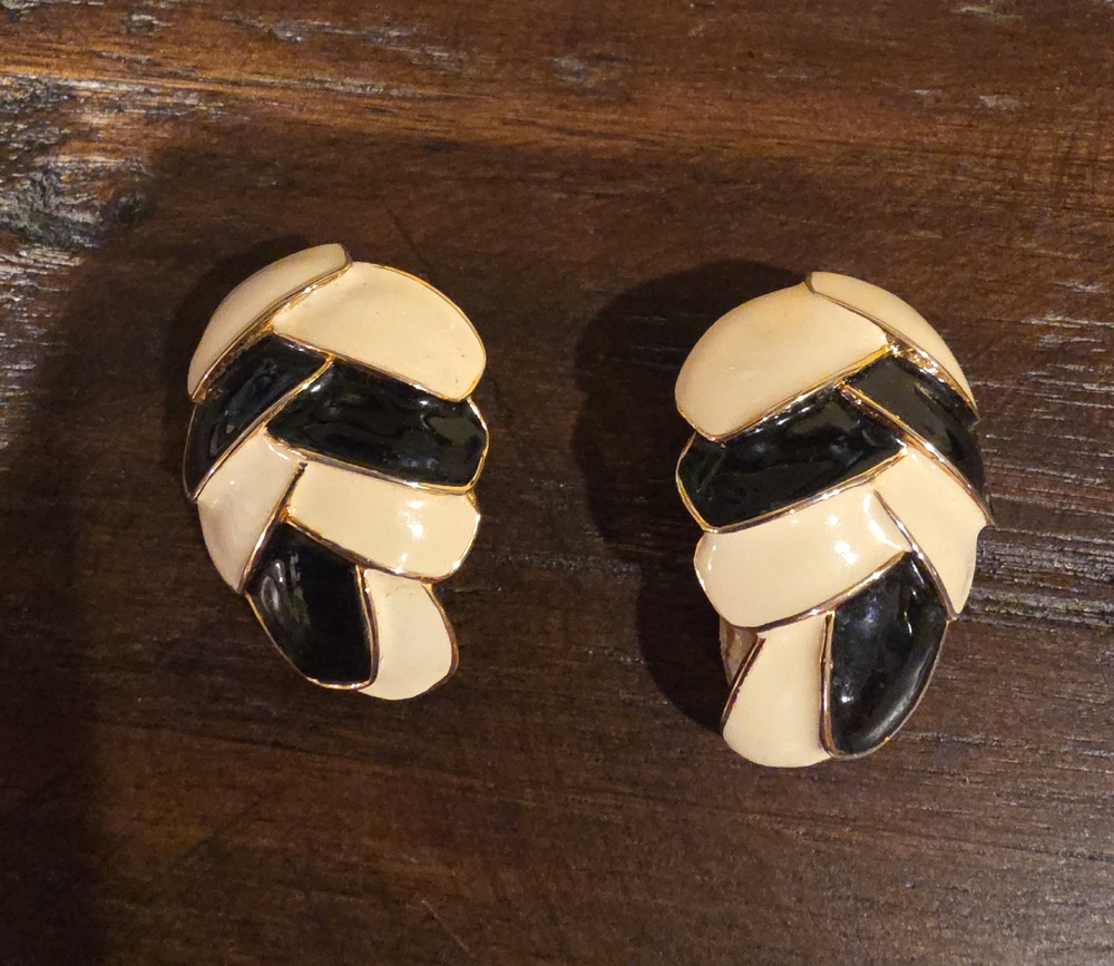 Elegant Black and Cream Earrings